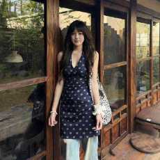 批发Since Beauty法式度假风复古挂脖露背<b class='q'>连衣裙</b>女2026夏新款碎花辣妹