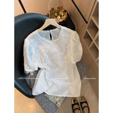 批发新中式重工花朵刺绣短袖T恤<b class='q'>女</b>2025夏季新款法式百搭显瘦气质衬衫