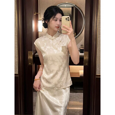批发【云涧花影】<b class='q'>真丝</b>冠乐绉浮雕提花新中式桑蚕丝上衣女夏盘扣小衫