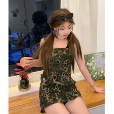 批发美式复古辣妹牛仔背带<b class='q'>裤裙</b>女夏季减龄小个子收腰显瘦A字<b class='q'>连体</b>裙裤