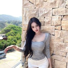 批发色织条+曼巴棉 撞色条纹u领长袖<b class='q'>T</b><b class='q'>恤</b>女夏季收腰修身弹力短款上衣