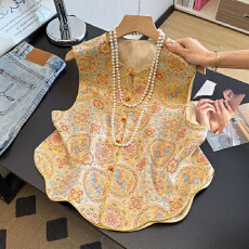 批发中国风两面穿马甲女装新中式提花坎肩春秋背心无袖上衣复古绣花