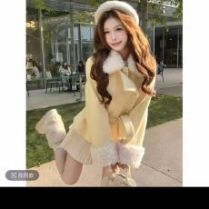 批发蛋奶星星毛毛翻领长袖保暖外套秋冬百褶裙套装