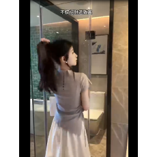 批发设计感黑色后背钉珠镂空修身短袖针织抽绳上衣