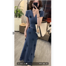 批发新款高级感女神套装繁花气质显瘦<b class='q'>半身</b>裙短袖春夏两件