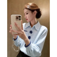 批发2026春法式<b class='q'>轻熟</b>独特精致上衣高级感轻奢减龄洋气小香风蓝色衬衫女