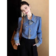 批发法式<b class='q'>轻熟</b>风高级感轻奢减龄上衣高级感超好看蓝色Polo领衬衫女春季