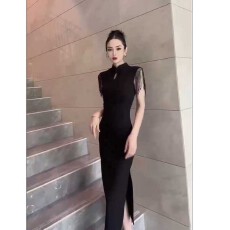 批发网红新款2026夏季时尚流苏拼接<b class='q'>长裙</b><b class='q'>包臀</b>连衣裙