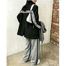 批发学院风撞色条纹西装外套女2026年春季新款高级感宽松百搭廓形<b class='q'>西服</b>
