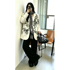 批发字母手绘涂鸦西装外套女韩国宽松慵懒风显瘦百搭嘻哈西服上衣