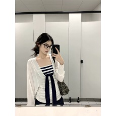 批发法式气质设计感条纹<b class='q'>抹胸</b>长袖罩衫上衣两件套2025秋季新款时髦女装
