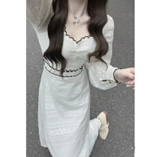 批发有内里法式方领蕾丝<b class='q'>连衣裙</b>欧韩长袖秋季复古新款气质长裙温柔超