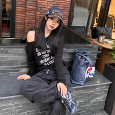 纯棉成品甜辣妹字母长袖t恤女早春新款修身显瘦上衣