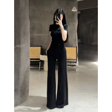 批发甜酷气质休闲运动套装<b class='q'>女</b>夏季修身显瘦正肩<b class='q'>T</b><b class='q'>恤</b>高腰喇叭长裤两件套