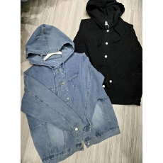 批发实拍牛仔外套