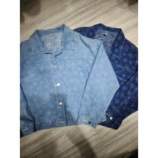 批发实拍牛仔外套