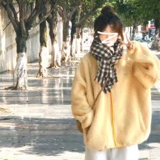 批发（原版布料抖音质量）奶系穿搭黄色羊羔绒减龄保暖女外套