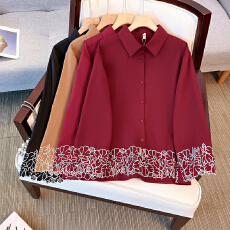 批发跨境专供东南亚爆款中式<b class='q'>衬衫</b>长袖设计感小众宽松重工国风刺绣上衣