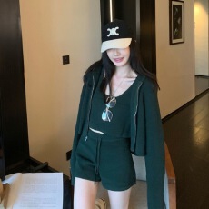 批发已出货小个子辣妹慵懒风休闲<b class='q'>套装</b>女秋季时尚洋气<b class='q'>针织</b>外套三件套