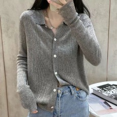 批发灰色翻领针织开衫<b class='q'>女装</b>气质宽松秋冬内搭新款polo领长袖上衣<b class='q'>外套</b>
