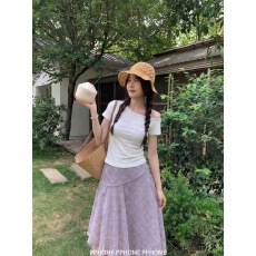 批发纯欲风一字肩上衣配格纹裙套装女夏温柔风显瘦度假两件套穿搭