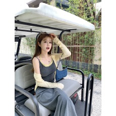 批发法式设计感小众无袖收腰显瘦吊带<b class='q'>假两件</b><b class='q'>连衣裙</b>女秋季气质长裙