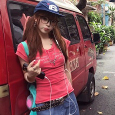 批发<b class='q'>欧美</b>风字母印花短袖t恤女夏季美式设计感圆领修身显瘦百搭上衣