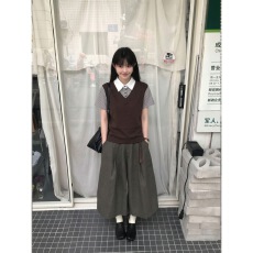 批发<b class='q'>格子</b>假两件V领背心拼接正肩收腰短袖衬衫T恤女夏季韩系学院风上衣