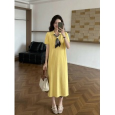 批发亮黄色Polo领短袖针织<b class='q'>连衣裙</b>女腰果花丝巾宽松直筒<b class='q'>中长</b>T恤裙
