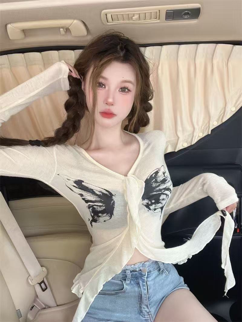 BY31788# 蝴蝶印花飘带上衣t恤女早秋新款收腰修身开衫甜辣Y2K长袖 服裝批發女裝批發服飾貨源