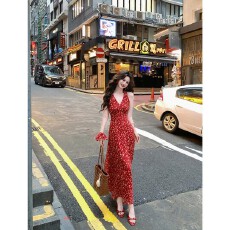 批发一生罗曼【港岛红梨】法式复古设计感V领碎花连衣裙L425