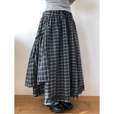 批发韩版日系复古格纹休闲百搭不规则荷叶褶皱层次中长半身裙