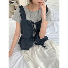 批发有货 韩系复古气质<b class='q'>甜美</b>正反两穿设计后绑带蝴蝶结木耳边叠穿背心