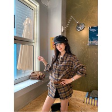 批发广州面料磨毛格子慵懒风撞色格子气质<b class='q'>长袖</b><b class='q'>衬衫女</b>早秋减龄上衣