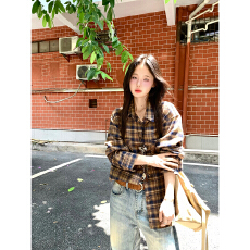 批发广州面料磨毛格子复古咖色格子<b class='q'>衬衫女</b>秋季休闲小个子格纹外套