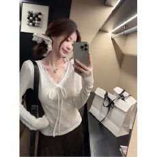 批发巴比竹节纯欲风白色蕾丝边系带V领T恤女秋性感休闲显瘦上衣