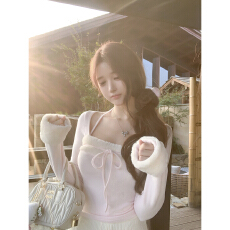 批发环保<b class='q'>兔毛</b>拼接挂脖德绒上衣纯欲性感打底衫冬季