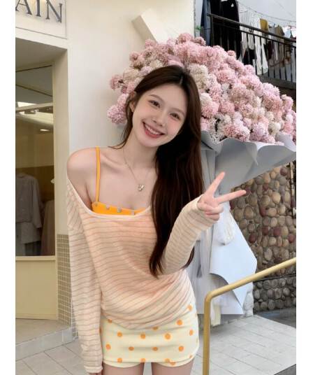 투피스 세트 kumikumi 순수한 욕망 바람 스트라이프 긴팔 티셔츠 인사이드 가져 가라. 캐미솔 여름