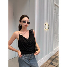 批发施薇靓 ***日常 2026新款金属装饰V领荡领针织<b class='q'>背心女</b>夏外穿