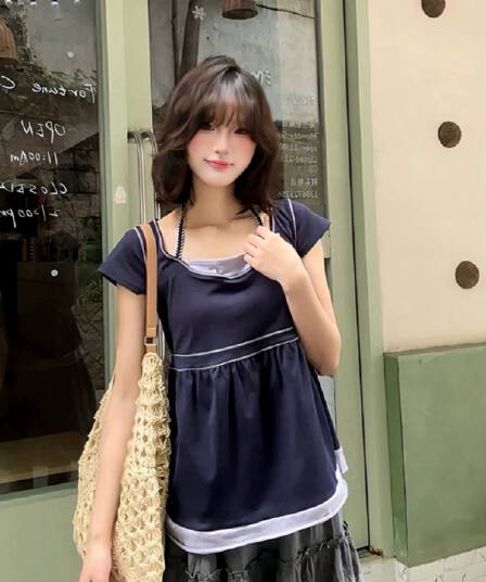 출퇴근 페이크 레이어드 행침 목 반팔 맨위 여름 자이언트 잘 생긴 루즈핏 다용도 u 종류 티셔츠 여성