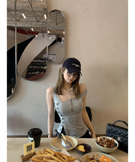 tongiiuu vtg 행성 디자인 센스 비스듬한 칼라 비대칭 트임 단추 조끼 여성 민소매 맨위 여름