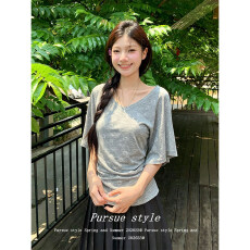 批发韩系ins设计感短袖女夏季印花v领<b class='q'>t</b><b class='q'>恤</b>收腰上衣潮