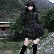 批发哥特风夜谒修身黑色花边衬衫连衣裙<b class='q'>春</b>秋新款女复古气质收腰小黑裙
