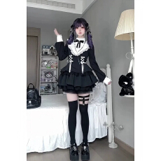 批发哥特风Lolita蕾丝蝴蝶结套<b class='q'>装</b>女收腰显瘦黑色<b class='q'>连衣</b>裙短裤两件套秋季