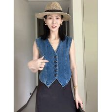 批发高级时尚坎肩牛仔背心女ins夏季新款显瘦<b class='q'>百搭</b>短款V领马甲女装chic