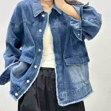 批发今年新款复古文艺时尚潮流上衣宽松休闲做旧百搭大口袋牛仔外套女