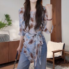 批发法式高级感印花七分袖<b class='q'>衬衫</b>女士夏季系带收腰显瘦减龄轻薄防晒小衫