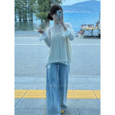 批发早春季巨好看韩系穿搭一整套白色<b class='q'>碎花</b>上衣镂空罩衫套装女2026新款