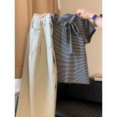 批发春季气质一整套ootd穿搭套<b class='q'>装</b>女条纹领巾短袖<b class='q'>T</b><b class='q'>恤</b>高腰阔腿<b class='q'>裤</b><b class='q'>两件套</b>