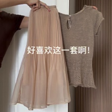 批发2026年韩系温柔风设计感短袖上衣半身裙两件套女修身百搭减龄穿搭